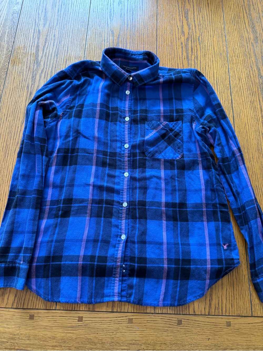 American Eagle Outfitters Blue and Black Plaid Button-Down Shirt